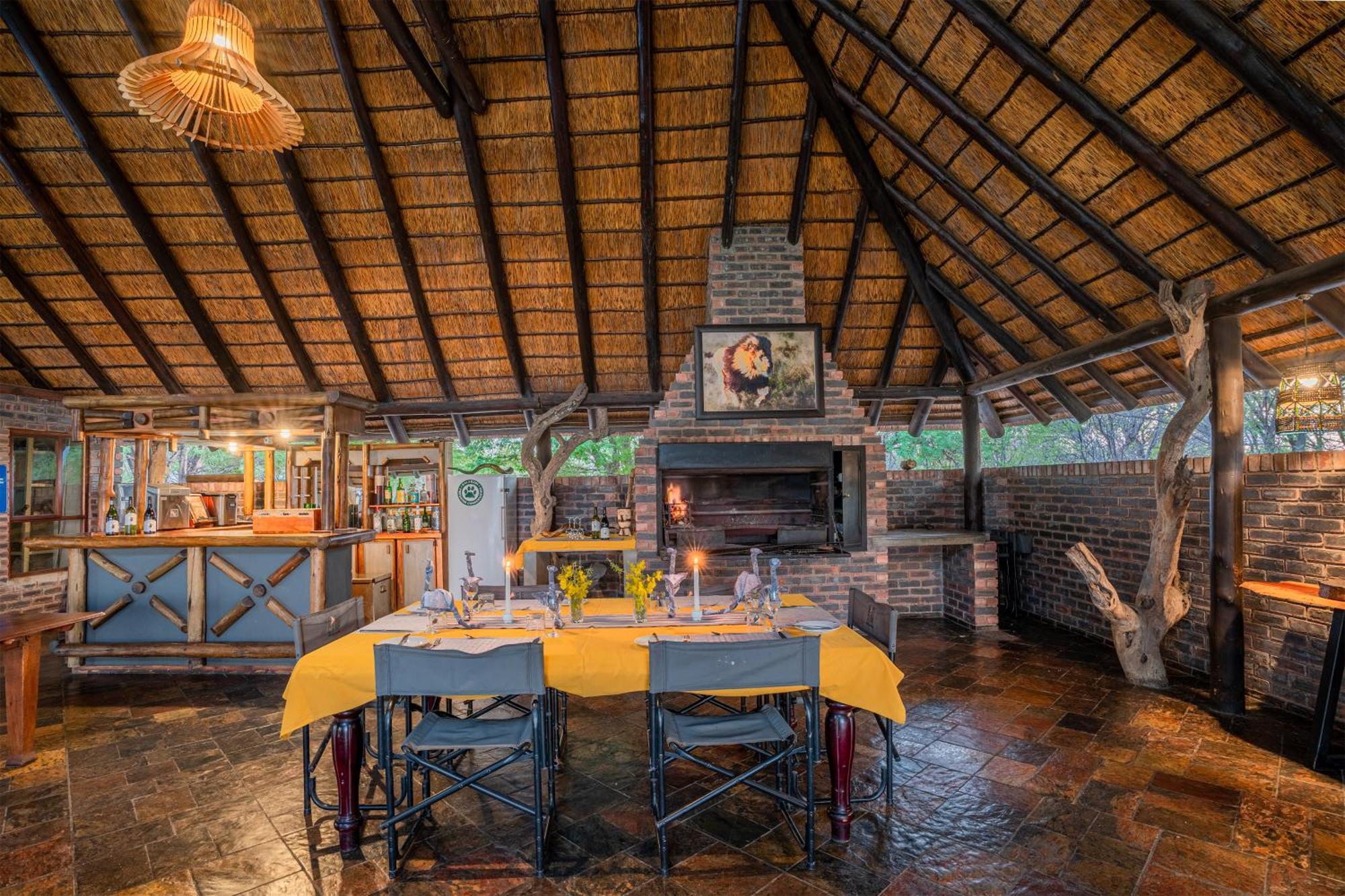 Grassland Safari Lodge Ghanzi Extérieur photo