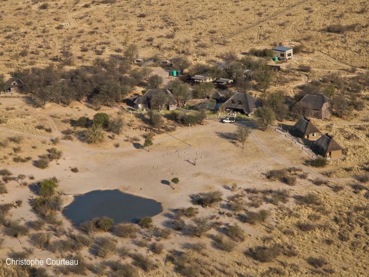 Grassland Safari Lodge Ghanzi Extérieur photo